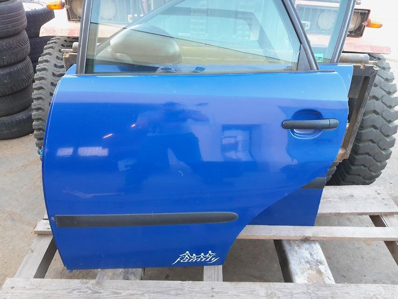 Seat Ibiza 6L boční dveře  - fotka 5 z 11