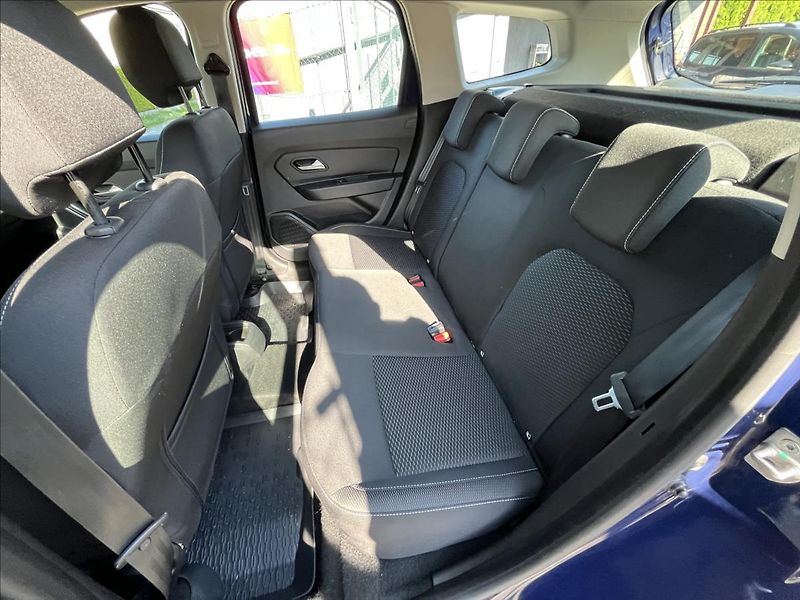 Dacia Duster 1,5 dCi 4x4 DPH  Tažné,Klima - fotka 32 z 45