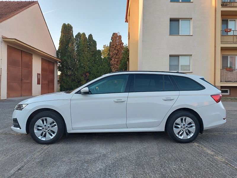 Škoda Octavia 2,0 TDi 85kw Ambition ČR - fotka 2 z 17