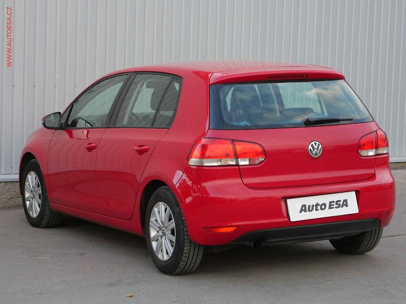 Volkswagen Golf (2012) 1.2 TSi, 2.maj,ČR - fotka 6 z 15
