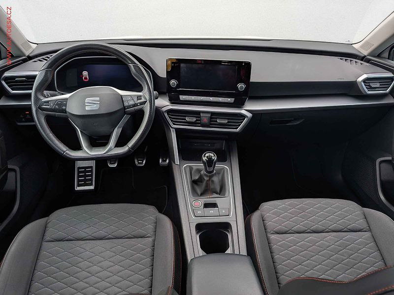Seat Leon (2020) 1.5TSi, 1.maj,ČR, FR, navi - fotka 8 z 17