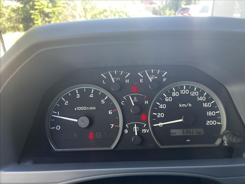 Toyota Land Cruiser GRJ76 4,0 V6 5MT - fotka 18 z 33