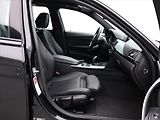 BMW Řada 3 3,0 330d xDrive 190kW M-paket - náhled 13