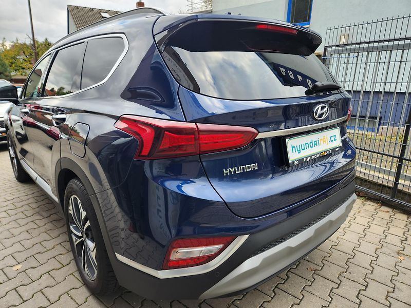 Hyundai Santa Fe (2019) 2.2-PREMIUM-PANORAMA-7 MÍST - fotka 5 z 9