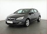 Opel Astra (2011) 1.4 16V, zamluveno - náhled 1