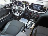 Kia Ceed 1.6GDI PHEV Comfort Tažné - náhled 23