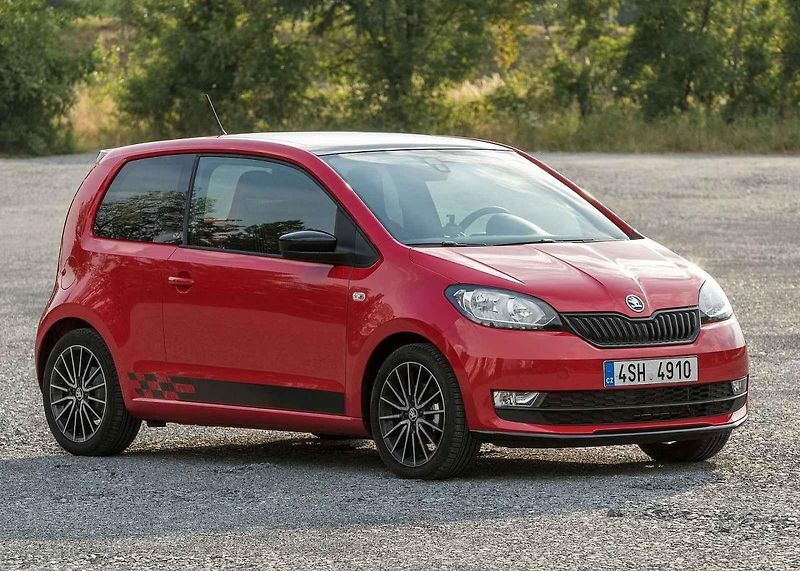 O málo paliva si řeknou hlavně mini a kompaktní hatchbacky.