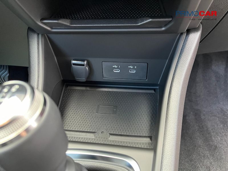 Renault Captur (2026) Techno TCe 90 - fotka 19 z 29