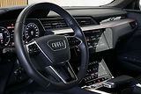 Audi e-tron 55 300kW Pano NightV HUD Tažné - náhled 20