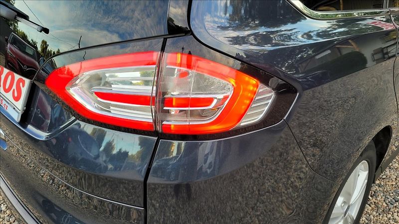 Ford Galaxy 2,0 D,7míst,Titan,navi,xenon, - fotka 41 z 47