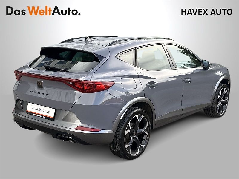 Cupra Formentor (2024) 1.5 TSI DSG - fotka 2 z 29