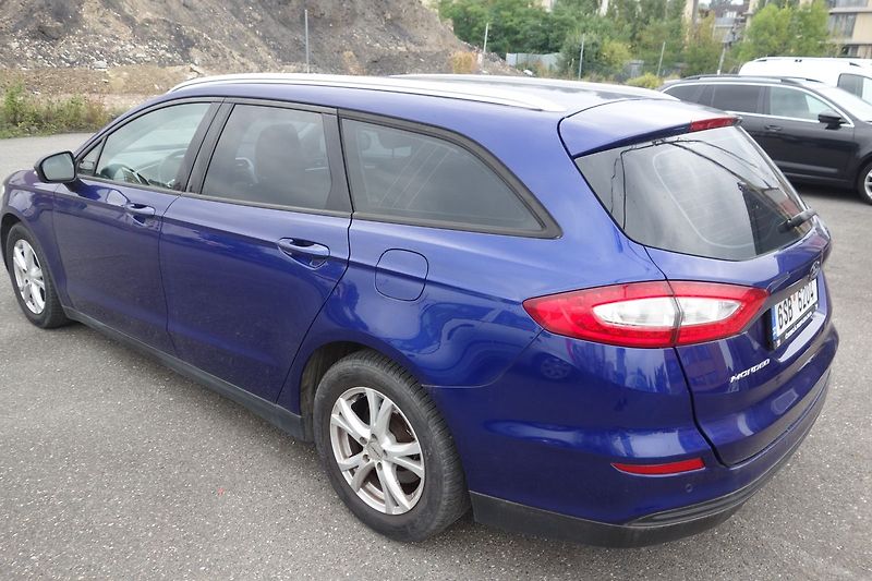 Ford Mondeo (2016) 2,0TDCi 110 kW ! Pěkný !! - fotka 8 z 26