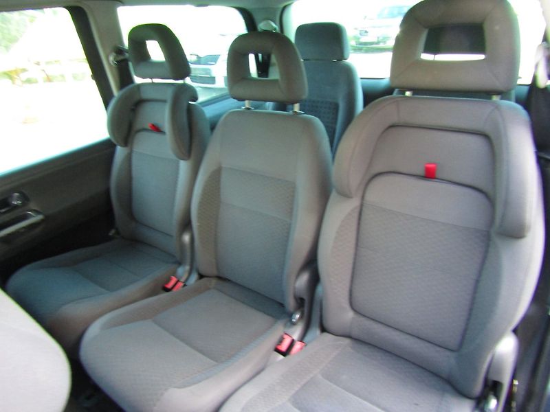 Volkswagen Sharan (2004) 1.9 TDI 85kW 7 SEDADEL - fotka 22 z 35