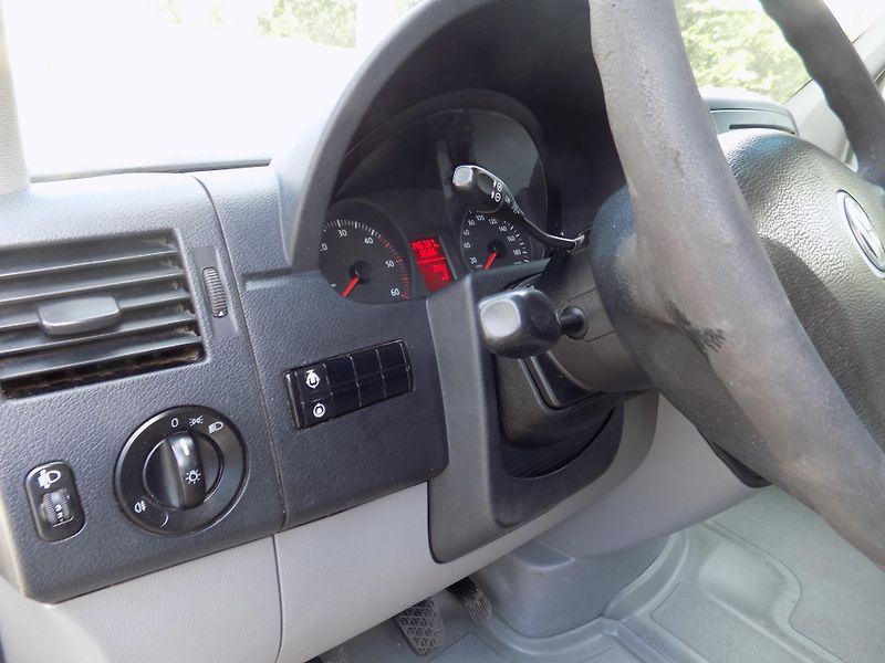 Volkswagen Crafter (2009) 2,5 120KW SKLÁPĚČ - fotka 17 z 47