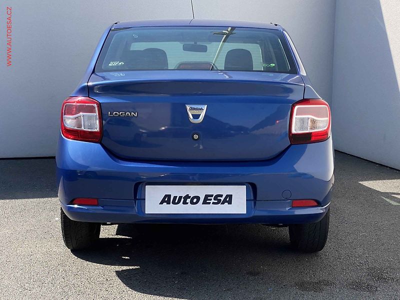 Dacia Logan (2014) 1.5 dCi, 2.maj, AC, el. - fotka 5 z 15