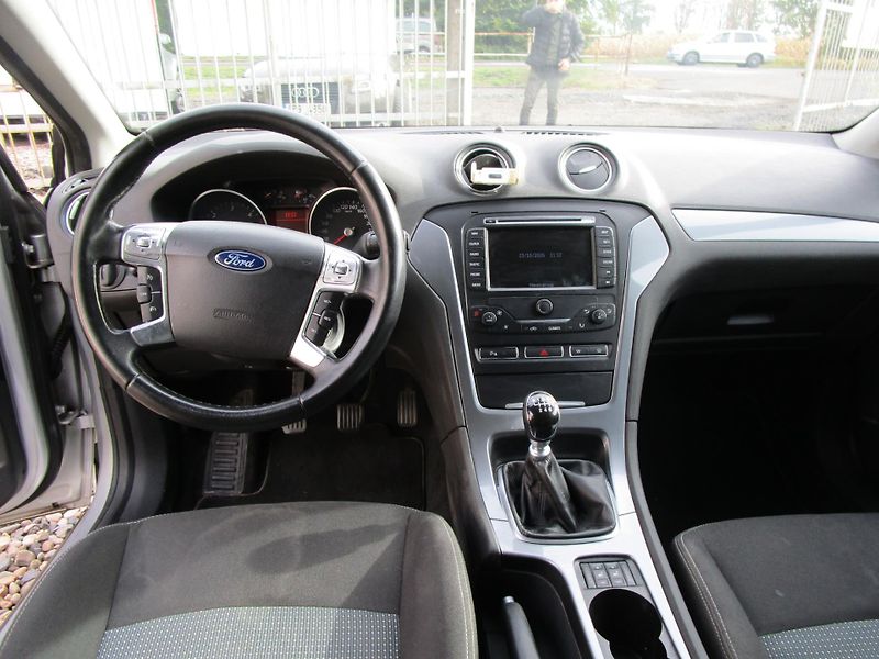 Ford Mondeo 2,0TDCI-103KW-NOVÝ OLEJ+FILTRY - fotka 7 z 13