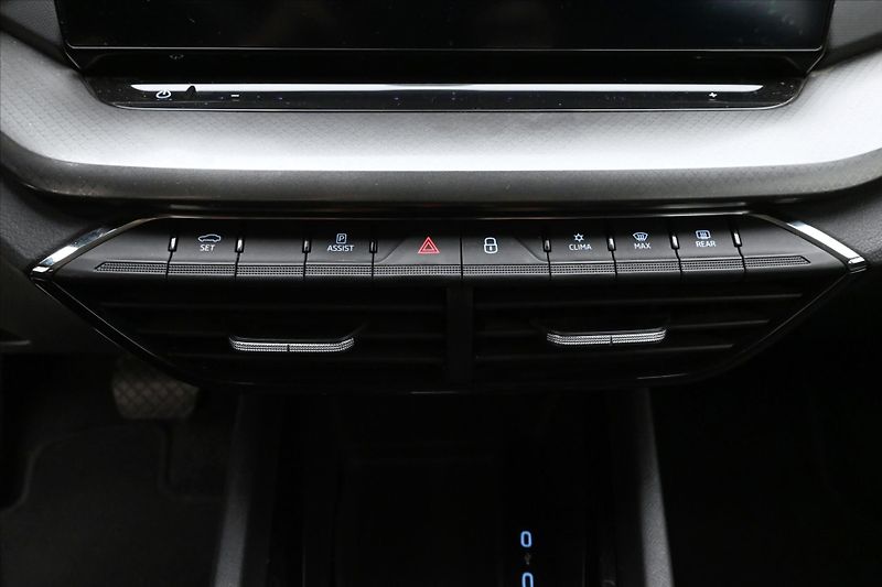 Škoda Octavia 2,0 TDI 110kW DSG Ambition Zár - fotka 19 z 26