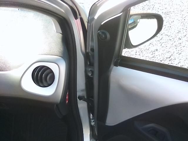 Citroën C1 (2016) 1.2i /60 KW , 1.MAJITEL - fotka 23 z 36