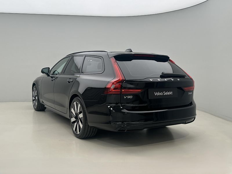 Volvo V90 T6 AWD DARK PLUS AUT - fotka 11 z 47