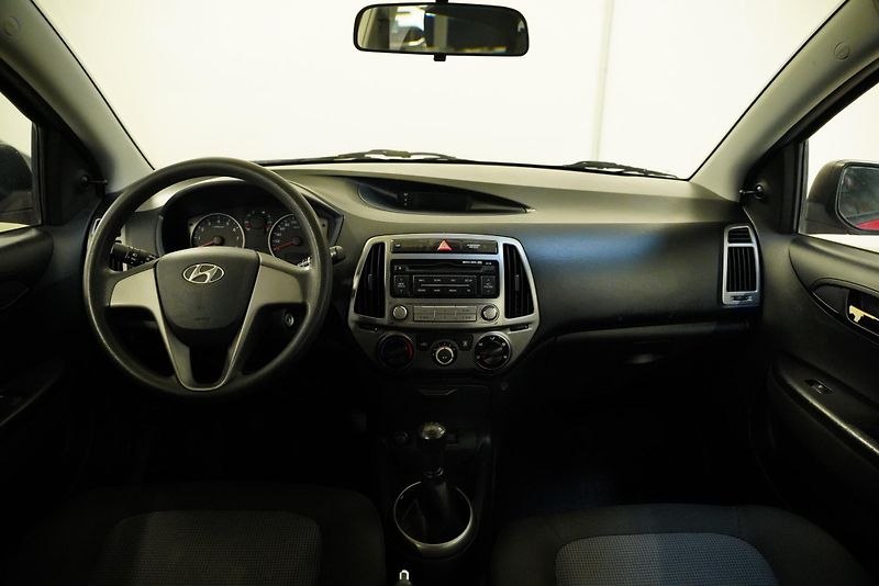 Hyundai i20 - fotka 5 z 21