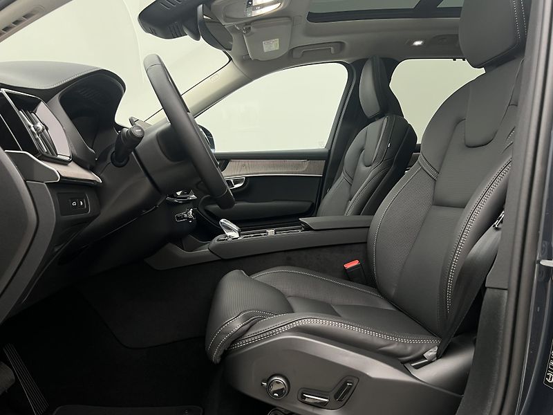 Volvo XC90 (2026) T8 AWD PLUS BRIGHT - Rezervace - fotka 3 z 47