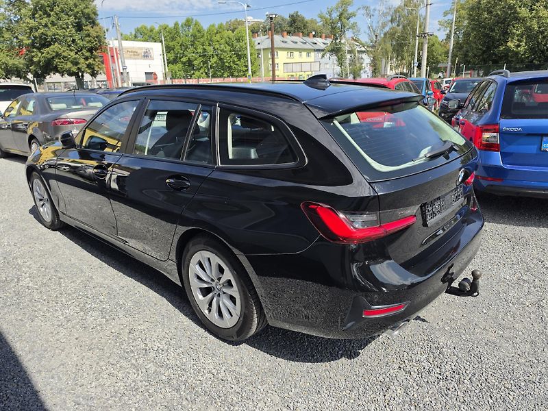 BMW Řada 3 320D Automat Kei TZ Led - fotka 3 z 28