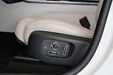 Land Rover Range Rover Velar R-Dynamic HSE, Masáž, Vzduch - náhled 21