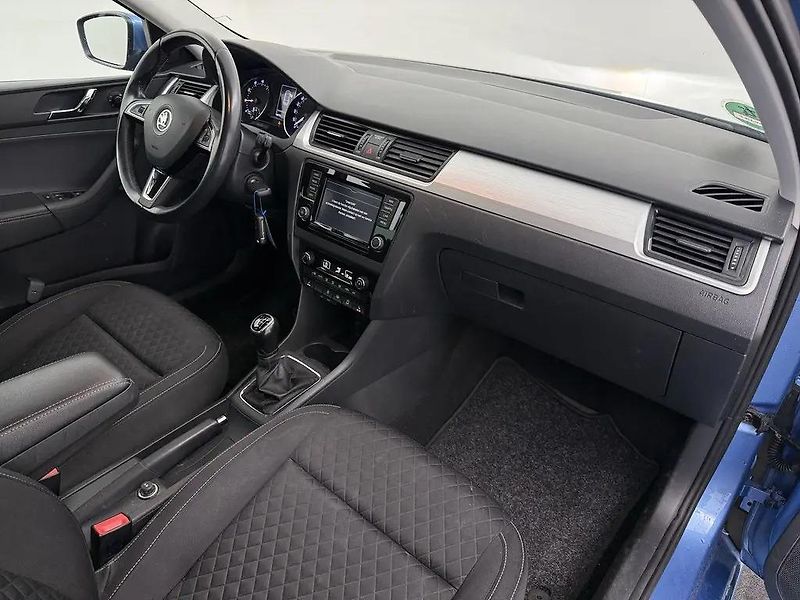 Škoda Rapid 1.2TSI 81kW Drive TZ - fotka 4 z 10