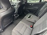 Volvo S60 (2024) 2.0i B4 Core Ad.LED Kamera - náhled 22
