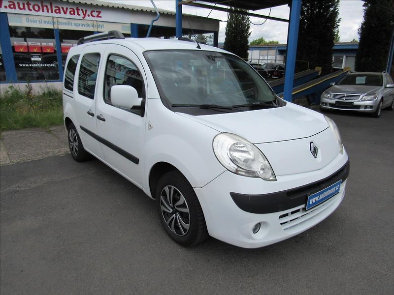 Renault Kangoo 1,5 DCi 63KW 5míst - fotka 3 z 29