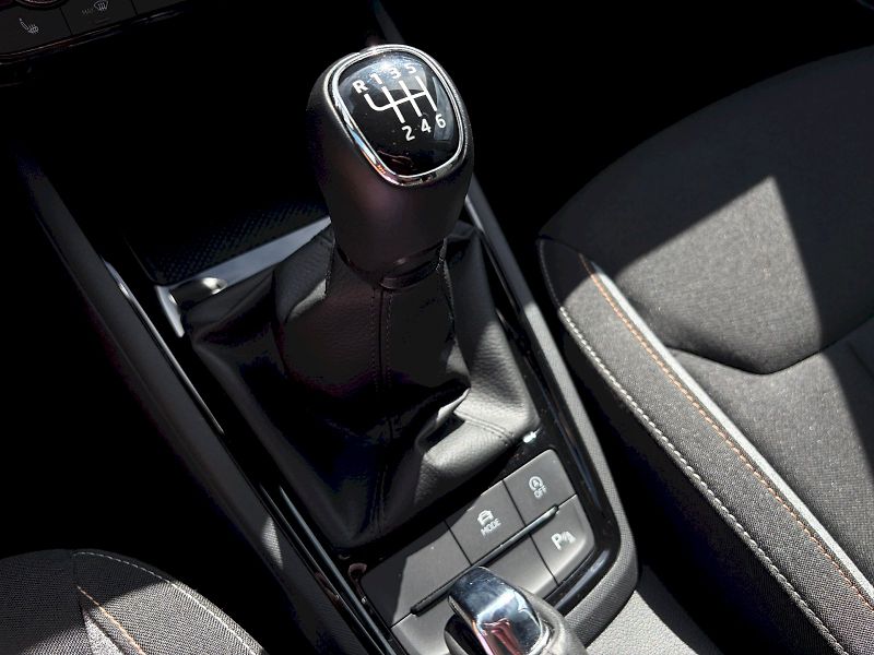 Škoda Kamiq (2025) 1.0 TSI / 85kW / SELECTION - fotka 23 z 34
