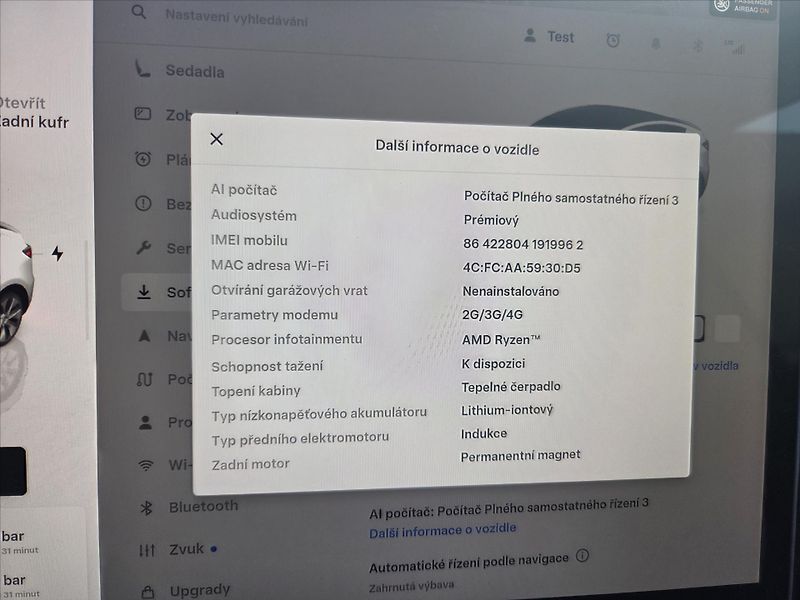 Tesla Model Y 0,0 LR 4x4 Tažné z. SoH 92% EN - fotka 16 z 20