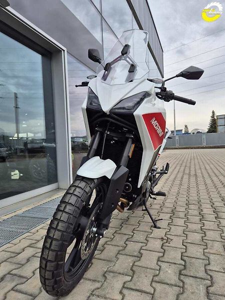 Moto Morini X-Cape 650 (2024) EU5 - SKLADEM - fotka 9 z 17