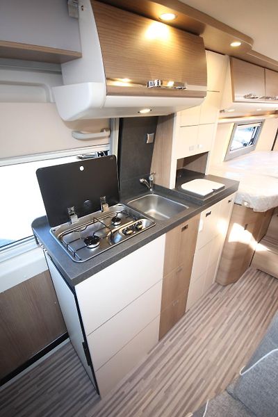 Malibu (2025) Van 640 LE First Class - fotka 9 z 54