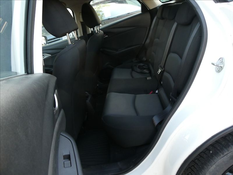 Mazda CX-3 2,0 Skyactiv-G120 Revolution - fotka 18 z 37