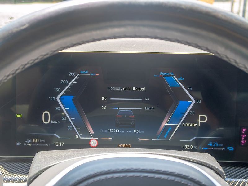 BMW X5 (2023) 3.0D 50E – NOVÉ V ČR - fotka 27 z 70