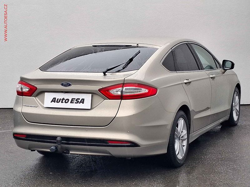 Ford Mondeo (2016) 2.0 TDCi, Titanium, TZ - fotka 4 z 17