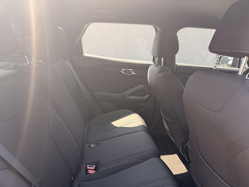 BYD ATTO 2 DM-i (2025) Active demo - fotka 6 z 9