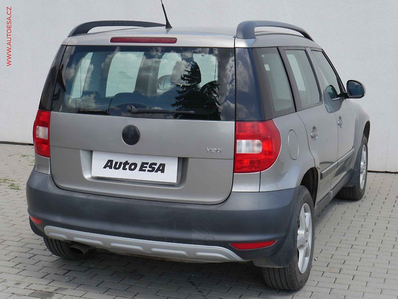 Škoda Yeti (2011) 1.2 TSI, AC - fotka 4 z 16