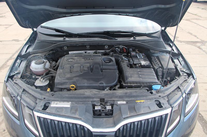 Škoda Octavia (2017) 2.0 TDI 110 KW  DSG KLIMA   CZ - fotka 18 z 19