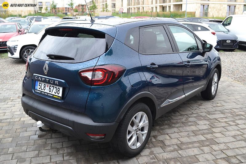 Renault Captur 1.3TCE   LIMITED - fotka 5 z 49