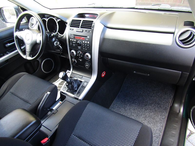 Suzuki Grand Vitara (2006) 1.9 DDiS 95kW  BEZ KOROZE - fotka 14 z 40