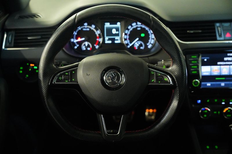 Škoda Octavia - fotka 18 z 27