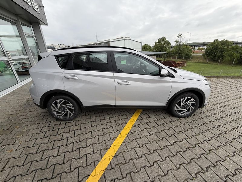 Hyundai Bayon (2026) 1,0 T-GDI  GO! - fotka 6 z 12