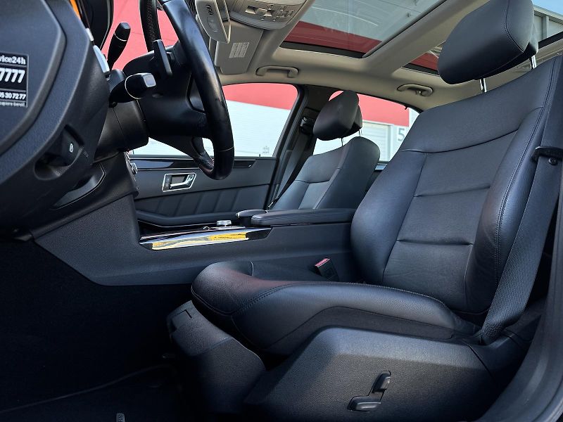 Mercedes-Benz Třídy E 350 4Matic 272PS NAVI KAMERA+P - fotka 10 z 39