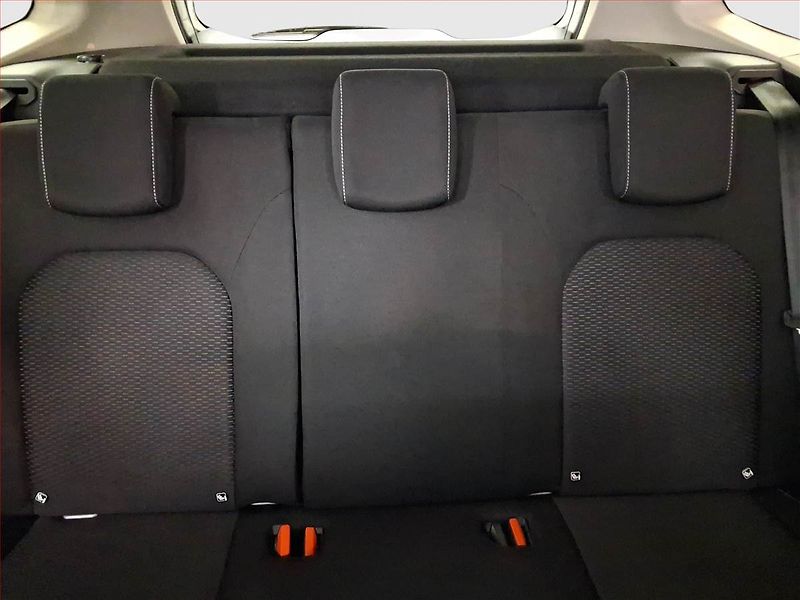 Dacia Duster (2019) 1.5 dCi, Navi, Tempomat - fotka 10 z 21