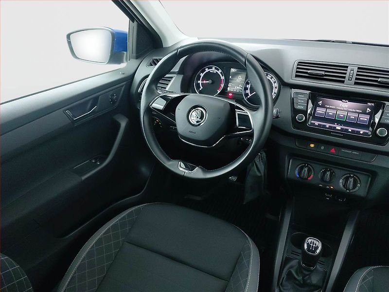 Škoda Fabia (2021) Ambition 1.0 TSI - fotka 7 z 15
