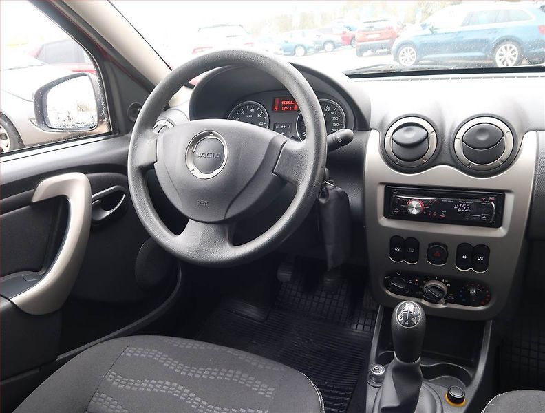 Dacia Sandero (2010) Stepway 1.5 dCi, po STK, Tažné - fotka 7 z 13