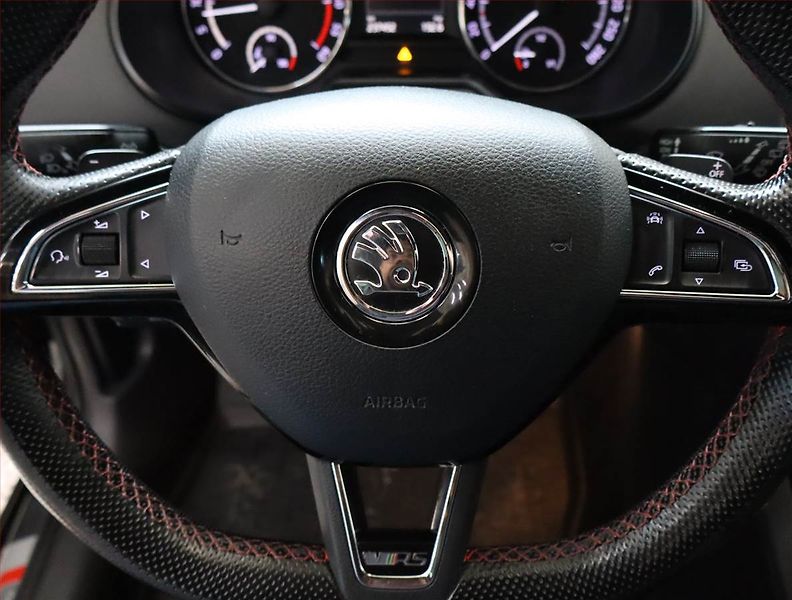 Škoda Octavia (2016) RS 2.0 TDI, Automat, Kůže - fotka 12 z 23