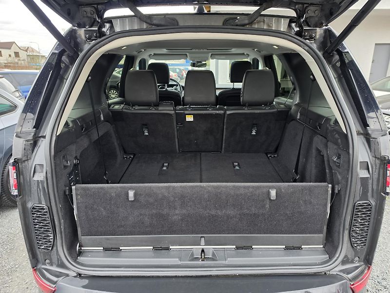 Land Rover Discovery 3.0HSEDV6 MeridianTZ 3.5 7Míst - fotka 5 z 16